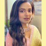ভারতরত্ন এম এস সুব্বুলক্ষ্মী রূপে প্রকাশ‍্যে এলেন বিদ‍্যা বালন!কেন জানেন?