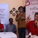 সন্তানের জন্য সিদ্ধিবিনায়কের আশীর্বাদ নিতে হাজির ‘ দীপবীর ‘ ! গুটি গুটি পায়ে এগিয়ে চললেন হবু মা দীপিকা|bollywood life