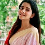 ভারতরত্ন এম এস সুব্বুলক্ষ্মী রূপে প্রকাশ‍্যে এলেন বিদ‍্যা বালন!কেন জানেন?